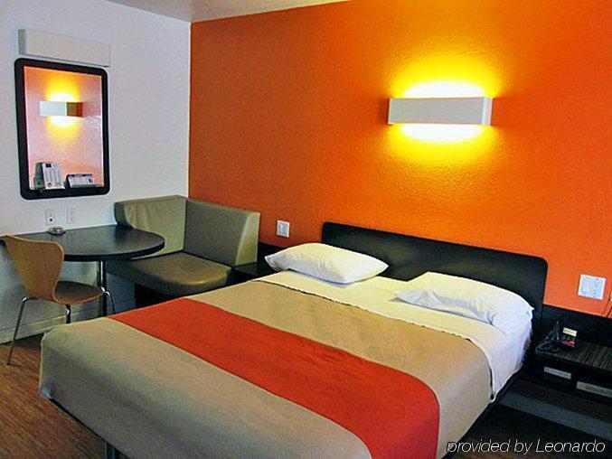 Motel 6-Edinburg, Tx Luaran gambar