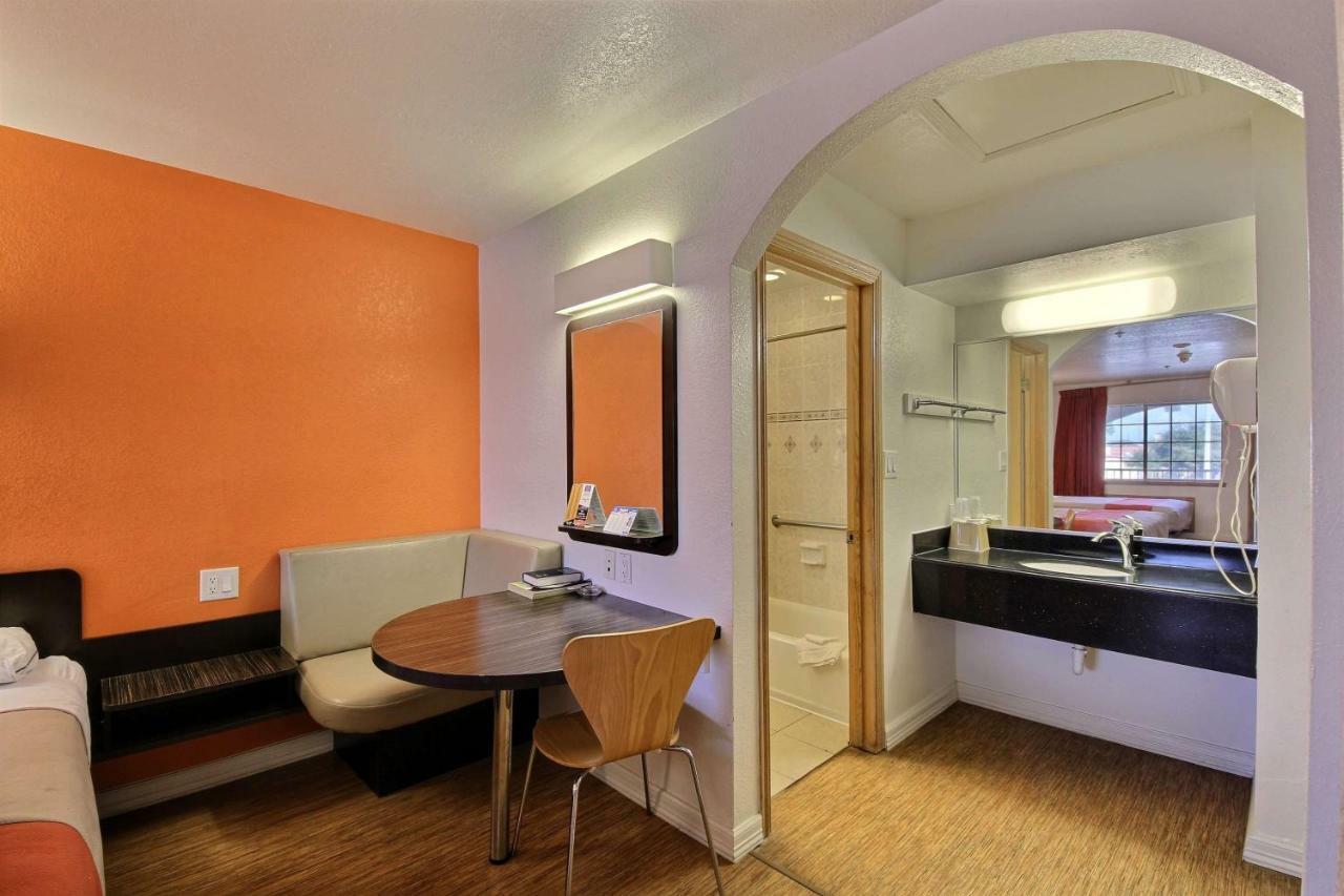 Motel 6-Edinburg, Tx Luaran gambar