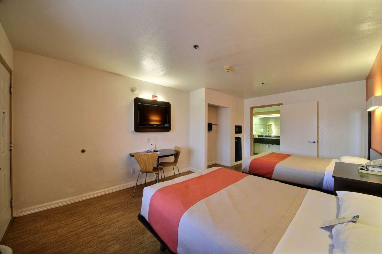 Motel 6-Edinburg, Tx Luaran gambar